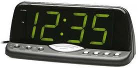 Radioshack 63 117 Extra Loud Alarm Clock With Green Led Home Audio Radioshack 63 117 Extra Loud Alarm Clock With Green Led